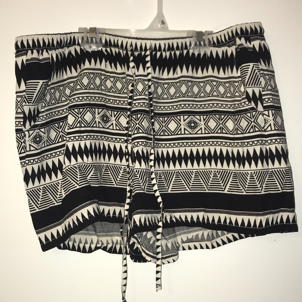 No Boundaries Shorts